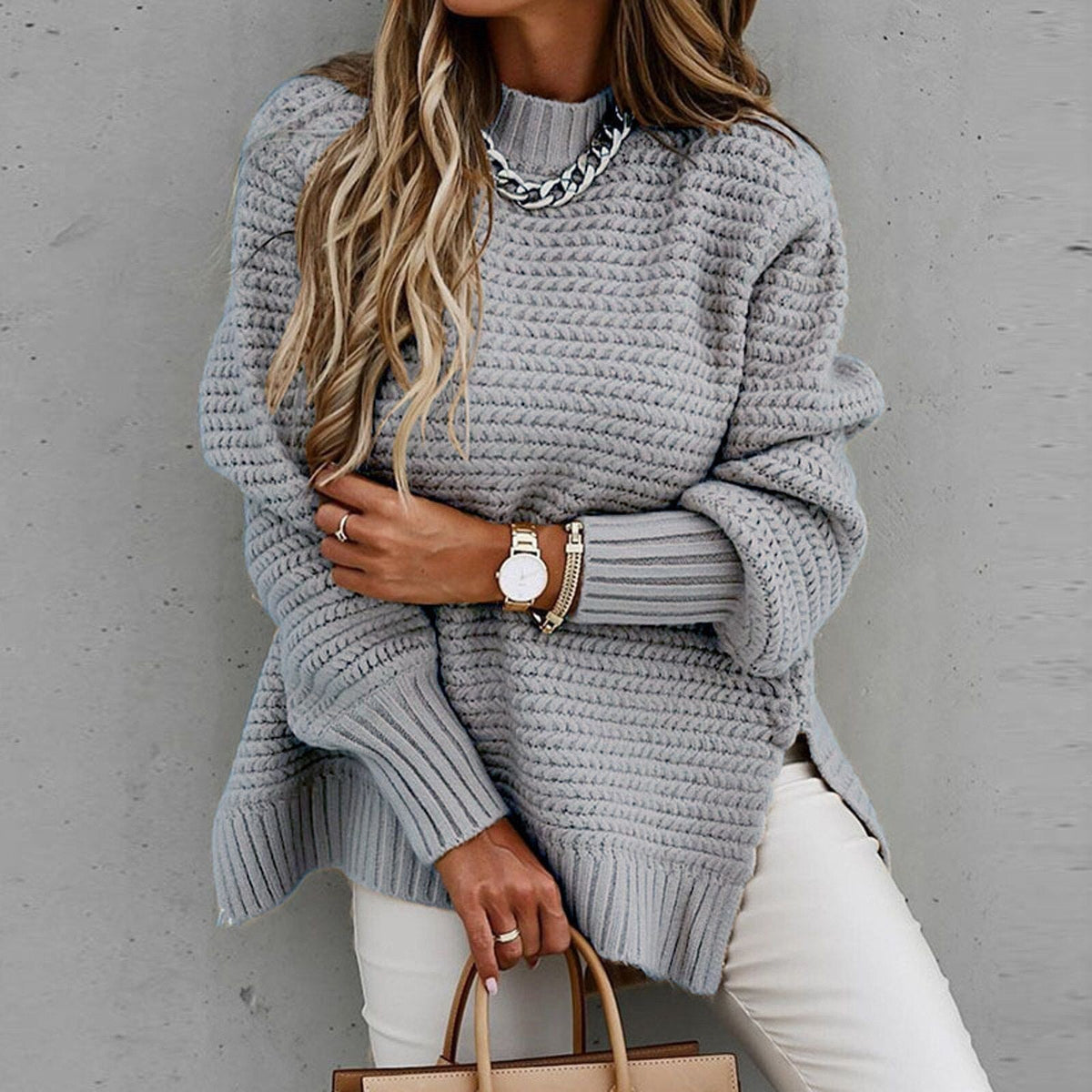Sędzimira | Gruby Zimowy Sweter z Rozcięciami - Pootivo
