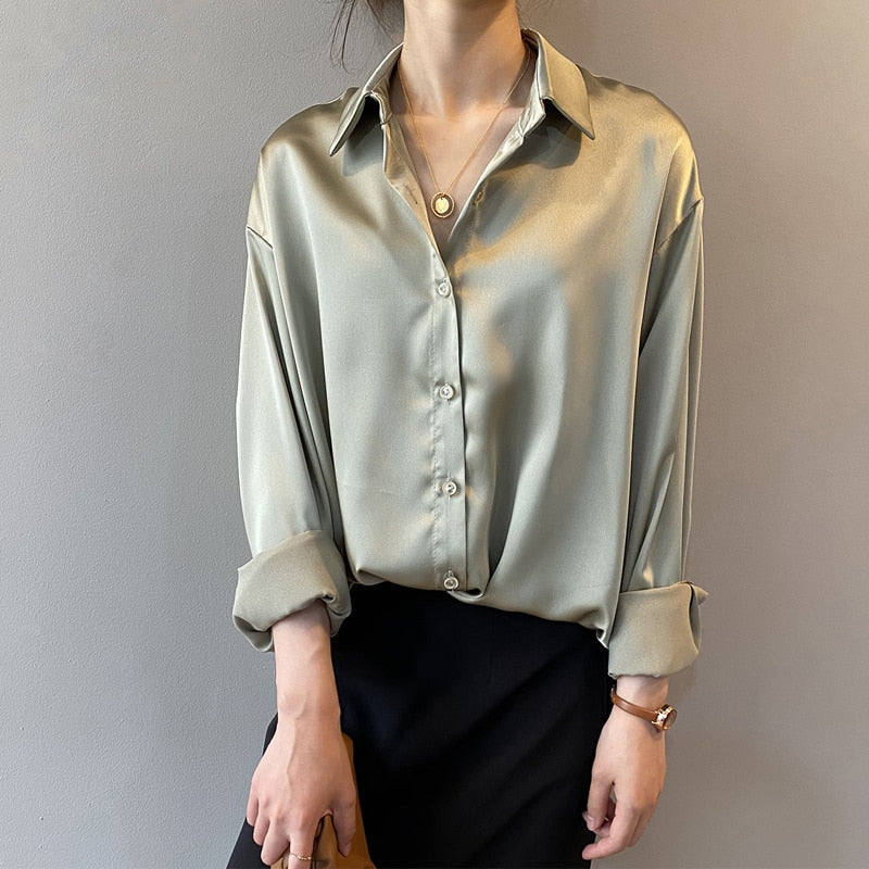 Isolde | Satynowa Koszula Oversize z Kołnierzykiem
