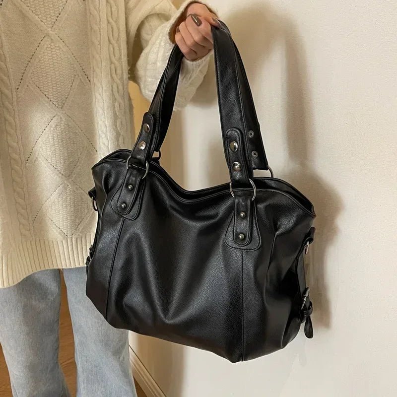 Aurelia | Duża Miękka Torebka Damska z Ekoskóry - Pootivo