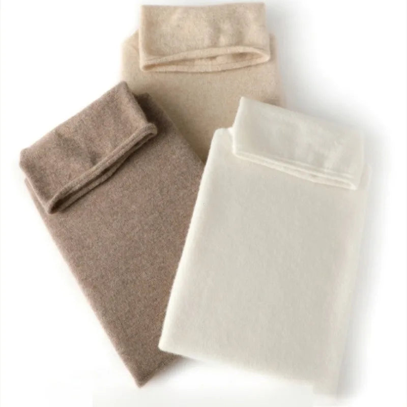 Wełniana kamizelka z golfem widok z góry