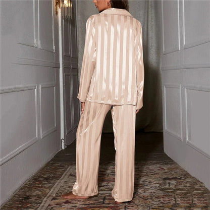 Hailey | Satynowa Luźna Piżama Damska - Pootivo