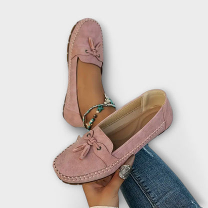 Marlow | Zamszowe Płaskie Mokasyny z Chwostem - Pootivo