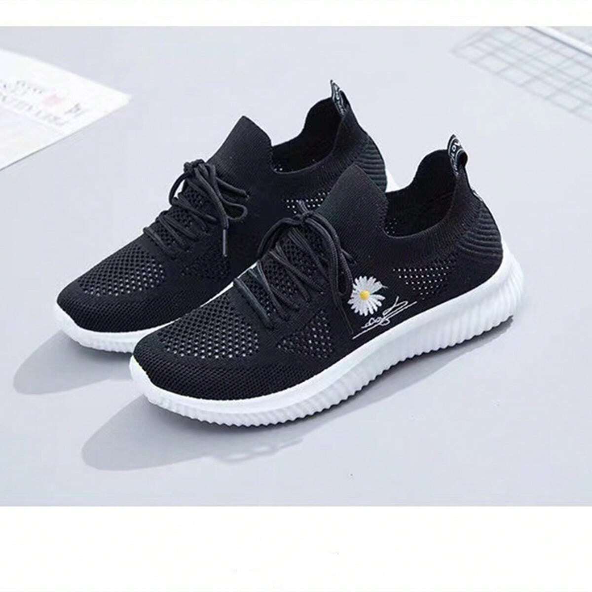 Rivèa Buty Sportowe Damskie Sneakersy z Haftem Lekkie Adidasy - Pootivo