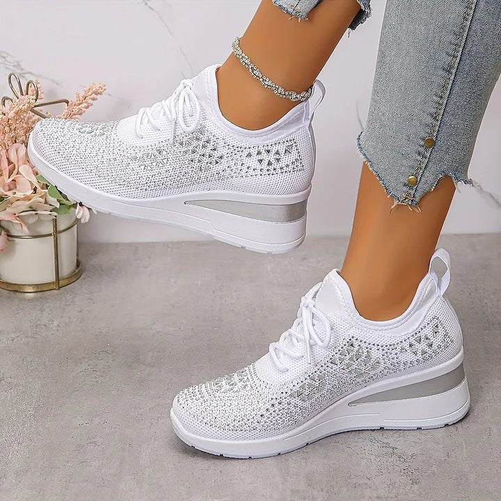 Stelvora Sneakersy Damskie z Kryształkami Rhinestone na Platformie – Modne Buty Sportowe ze Sznurowaniem - Pootivo