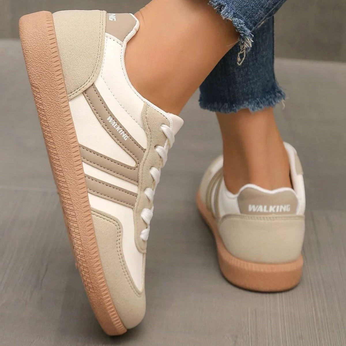 Wincentyna | Niskie Retro Sneakersy z Szerokim Noskiem - Pootivo