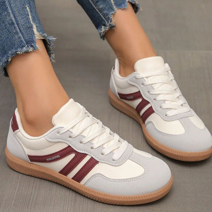 Wincentyna | Niskie Retro Sneakersy z Szerokim Noskiem - Pootivo