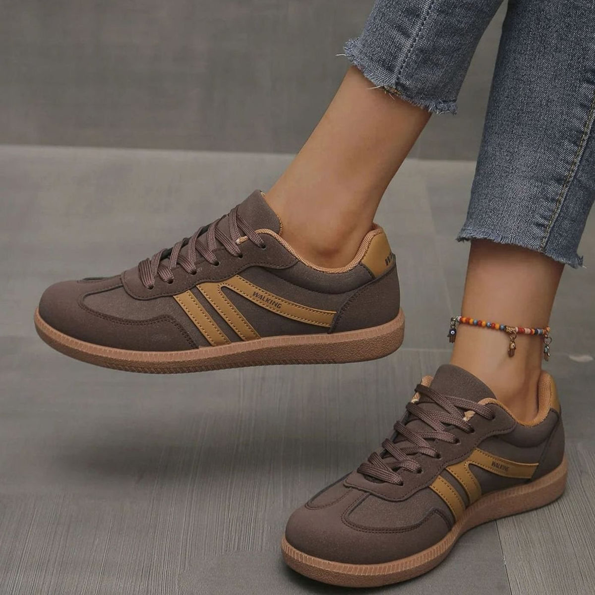 Wincentyna | Niskie Retro Sneakersy z Szerokim Noskiem - Pootivo