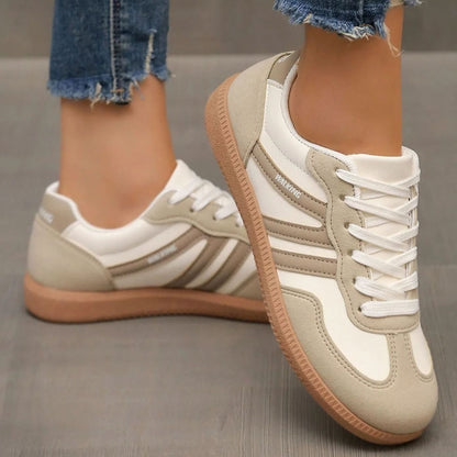 Wincentyna | Niskie Retro Sneakersy z Szerokim Noskiem - Pootivo